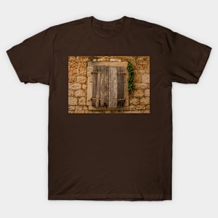 Window in Milna, Brac Island, Croatia T-Shirt